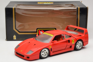 Ferrari F40 Club Deutschland Rot Bburago 1:18 3032-L3 Metall — Bild 8 von 8