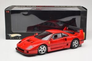 Ferrari F40 Competizione Test Version Rot Hot Wheels 1:18 P9922 Metall — Bild 8 von 8