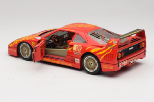 Ferrari F40 Evoluzione #3 Brummel Rot 1987 Bburago 1:18 3022-P2 Metall — Bild 5 von 8