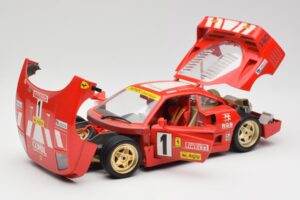 Ferrari F40 Evoluzione Bburago 1:18 3042 Metall — Bild 2 von 8