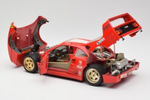 Ferrari F40 Evoluzione Bburago 1:18 3042 Metall — Bild 5 von 8