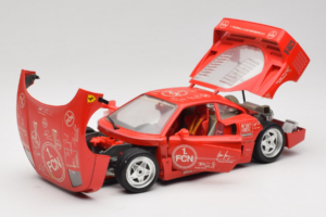 Ferrari F40 Evoluzione FC Nürnberg Special Edition Rot Bburago 1:18 3042-FCN Metall — Bild 2 von 8