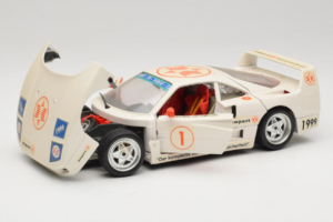 Ferrari F40 #1 Expert Weiß 1987 Bburago 1:18 3332-W2 Metall — Bild 2 von 8