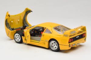 Ferrari F40 Interconti Car HiFi Gelb Bburago 1:18 3032-I1 Metall — Bild 5 von 8