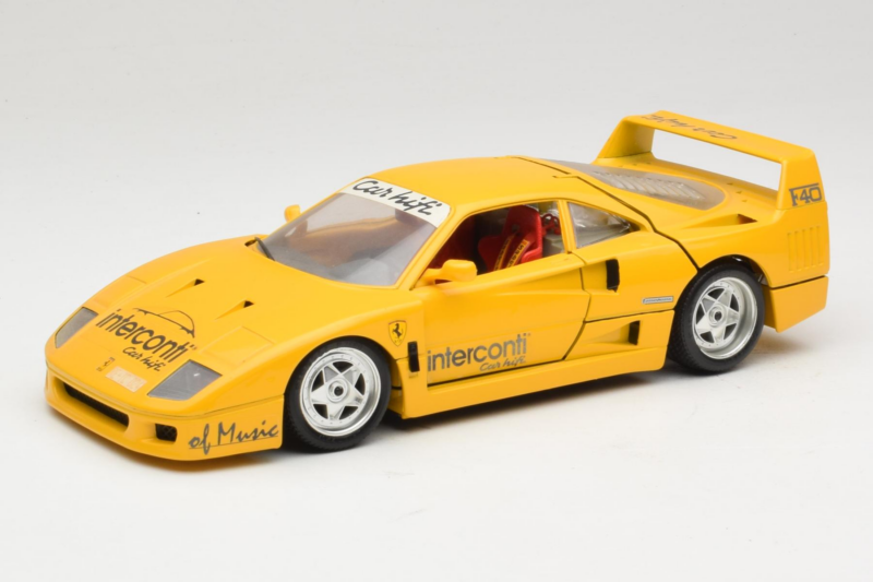 Ferrari F40 Interconti Car HiFi Gelb Bburago 1:18 3032-I1 Metall