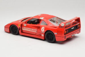Ferrari F40 #6 V. Colombo L'Indipendente Rot 1987 Bburago 1:18 3032-L1 Metall — Bild 7 von 8