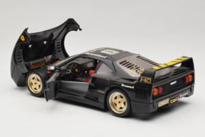 Ferrari F40 Magneti Marelli #3 Schwarz Bburago 1:18 3022-B1 Metall — Bild 5 von 8