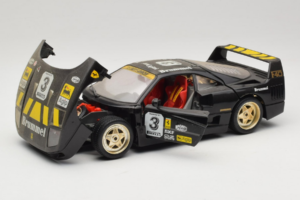 Ferrari F40 Magneti Marelli #3 Schwarz Bburago 1:18 3022-B1 Metall — Bild 2 von 8