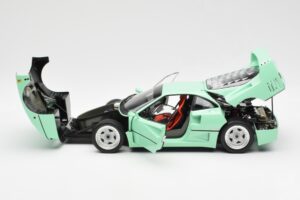 Ferrari F40 Mintgrün Kyosho 1:18 08416MG Metall — Bild 5 von 10