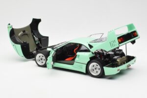 Ferrari F40 Mintgrün Kyosho 1:18 08416MG Metall — Bild 7 von 10