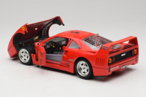Ferrari F40 #8 Bevro International Rot 1987 Bburago 1:18 3332-P3 Metall — Bild 5 von 8