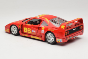 Ferrari F40 LM #86 Ch. Pozzi IMSA 24 Hours of Le Mans 1985 Rot Bburago 1:18 3332-P6 Metall — Bild 7 von 8
