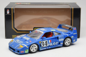 Ferrari F40 #34 M. Ferte / Thavenin / Palau Pilot Blau 1987 Bburago 1:18 3032-B1 Metall — Bild 8 von 8