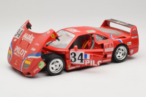 Ferrari F40 LM Pilot #34 Ferte / Thavenin / Palau 24 Hours of Le Mans 1995 Rot Bburago 1:18 3032-P3 Metall — Bild 2 von 8