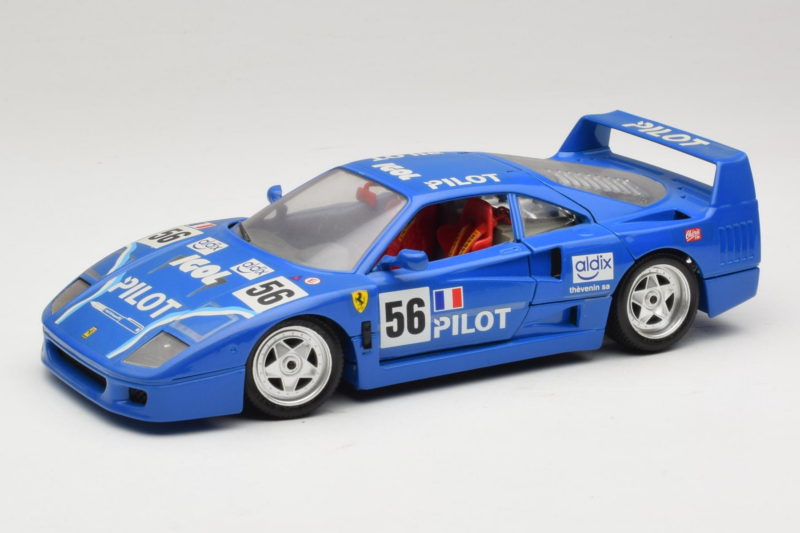 Ferrari F40 Pilot #56 Blau Bburago 1:18 3332-BL1 Metall
