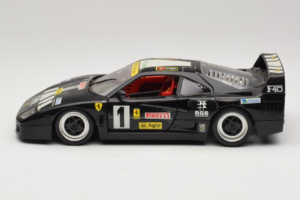Ferrari F40 Pirelli Agip #1 Schwarz Bburago 1:18 3332-B1 Metall — Bild 4 von 8