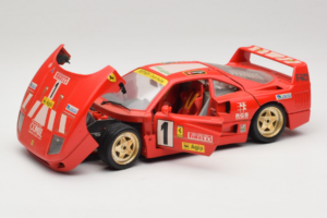 Ferrari F40 Pirelli Agip #1 Ferrari Club Italia Rot Bburago 1:18 3032-P2 Metall — Bild 2 von 8