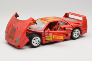 Ferrari F40 Pirelli BBS Rot Bburago 1:18 3032-P4 Metall — Bild 2 von 8