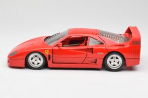 Ferrari F40 Rot Bburago 1:18 3032 Metall — Bild 4 von 8