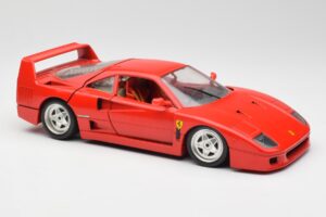 Ferrari F40 Rot Bburago 1:18 3032 Metall — Bild 6 von 8