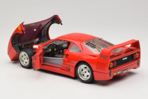 Ferrari F40 Rot Diamond Edition Bburago 1:18 3022-P1 Metall — Bild 5 von 8