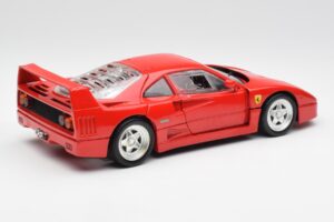 Ferrari F40 Rot Hot Wheels 1:18 23911 Metall — Bild 3 von 8