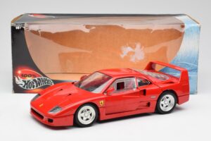 Ferrari F40 Rot Hot Wheels 1:18 23911 Metall — Bild 8 von 8