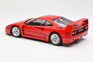 Ferrari F40 Rot Kyosho 1:18 08416R2 Metall — Bild 9 von 10
