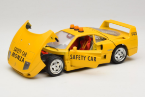 Ferrari F40 Safety Car Gelb Bburago 1:18 3032-Y2 Metall — Bild 2 von 8