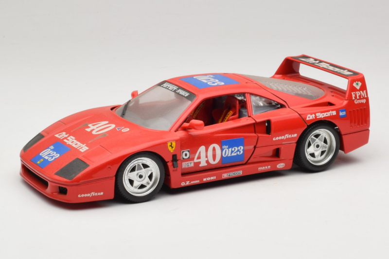 Ferrari F40 #40 the0123 Rot 1987 Bburago 1:18 3332-P5 Metall