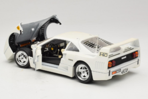 Ferrari F40 Weiß Bburago 1:18 3332-W4 Metall — Bild 5 von 8