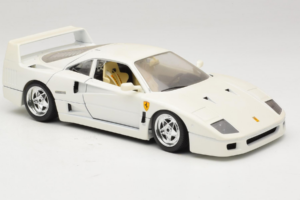 Ferrari F40 Weiß Bburago 1:18 3332-W4 Metall — Bild 6 von 8