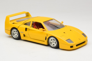 Ferrari F40 Gelb Bburago 1:18 3032-Y1 Metall — Bild 6 von 8