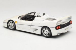 Ferrari F50 Cabriolet Weiß Bburago 1:18 3352-W1 Metall — Bild 7 von 8