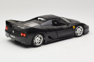 Ferrari F50 Coupe Schwarz Bburago 1:18 3372-B1 Metall — Bild 3 von 8