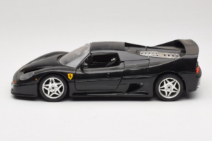Ferrari F50 Coupe Schwarz Bburago 1:18 3372-B1 Metall — Bild 4 von 8