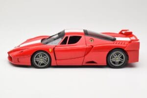 Ferrari FXX Rot Hot Wheels 1:18 310801 Metall — Bild 4 von 8