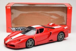 Ferrari FXX Rot Hot Wheels 1:18 310801 Metall — Bild 8 von 8
