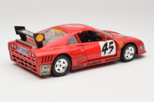 Ferrari 288 GTO Evoluzione #45 Rot Revell 1:18 48820 Metall — Bild 3 von 8