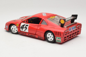 Ferrari 288 GTO Evoluzione #45 Rot Revell 1:18 48820 Metall — Bild 7 von 8