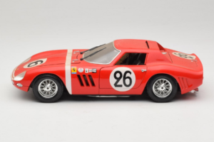 Ferrari 250 GTO #26 Rot Guiloy 1:18 67526 Metall — Bild 4 von 8