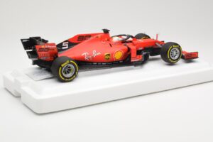 Ferrari SF90 #5 S. Vettel Australian GP 2019 BBR 1:18 BBR191805DIE Resin — Bild 2 von 6
