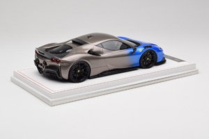 Ferrari SF90 Novitec Blue Grey Metallic IVY 1:18 REMC029 Resin — Bild 3 von 7