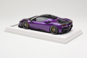 Ferrari SF90 Stradale Novitec Purple Metallic IVY 1:18 REMC021 Resin — Bild 5 von 7