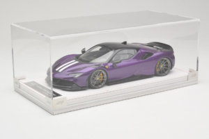 Ferrari SF90 Stradale Novitec Purple Metallic IVY 1:18 REMC021 Resin — Bild 6 von 7
