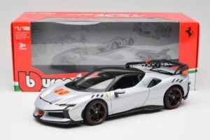 Ferrari SF90 XX Stradale Arctic White Bburago 1:18 18-16020W Metall — Bild 8 von 8
