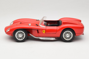Ferrari 250 Testa Rossa Rot Bburago 1:18 3007-P2 Metall — Bild 4 von 8