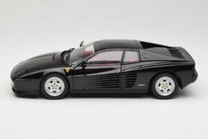 Ferrari Testarossa Schwarz Kyosho 1:18 08425BK Metall — Bild 4 von 8