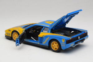 Ferrari Testarossa Bburago 1:18 7019 Metall — Bild 5 von 8