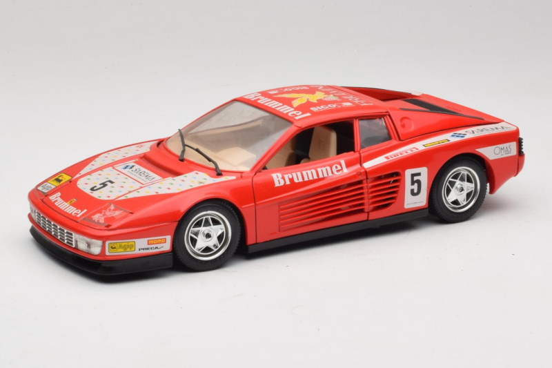Ferrari Testarossa Brummel #5 Rot 1984 Bburago 1:18 3004-P1 Metall